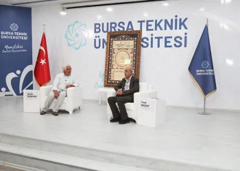 Fuat Başar BTÜ’de öğrencilerle bir araya geldi