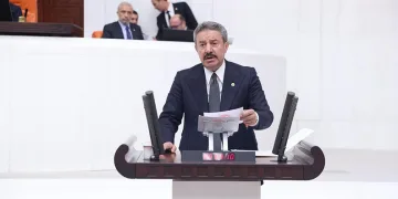 “Terörsüz Türkiye yolunda korucuların emeği göz ardı edilemez”