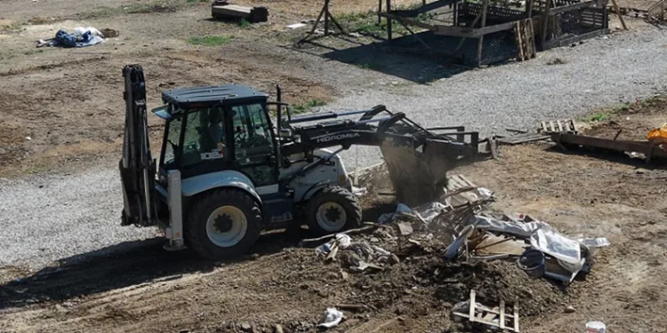Gemlik’te Bayram Sonrası Kapsamlı Temizlik
