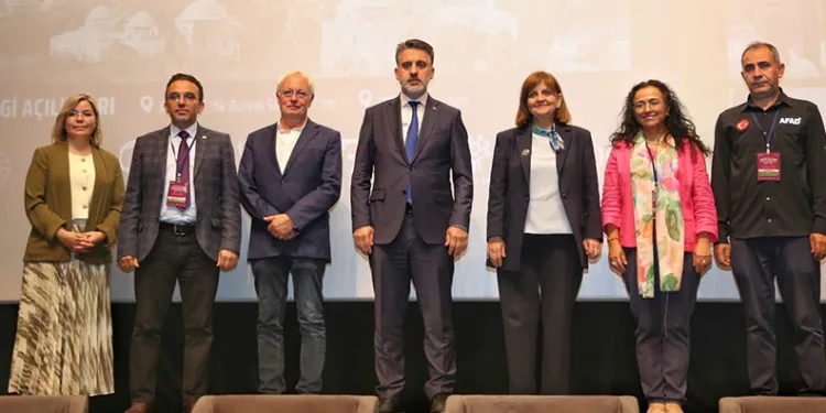 Afetlere yüzyıllardır dayanım gösteren kent Bursa