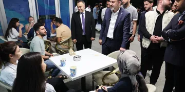 Şahin Biba öğrencilerle bir araya geldi
