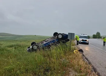 Çorum’da otomobil takla attı: 4 yaralı