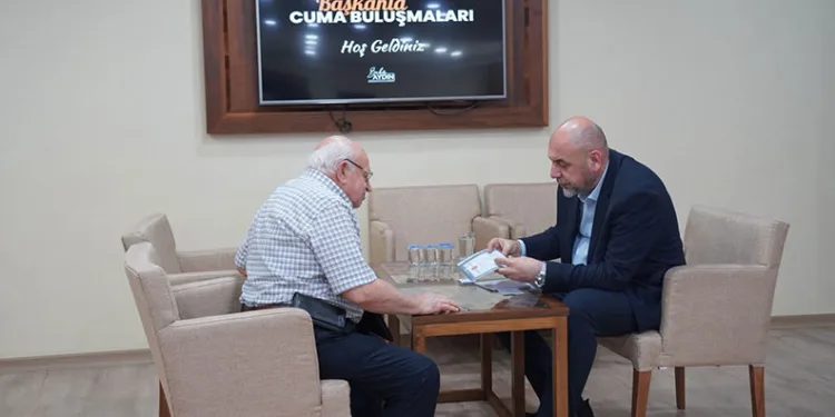 Başkan Aydın Randevusuz Cuma Buluşmalarını Sürdürüyor