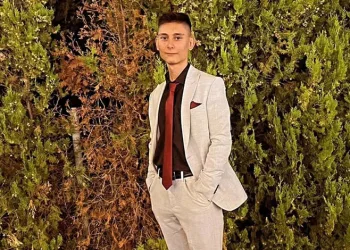 Burhaniye’de trafik kazasında 18 yaşındaki genç hayatını kaybetti