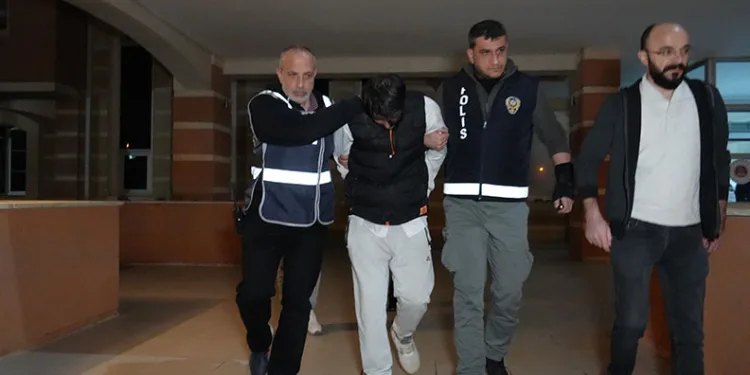 Hamile eşini öldürüp günlerce cesetle yaşayan şahsa ağırlaştırılmış müebbet hapis