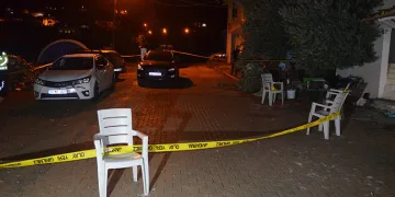 Otopark kavgasında evlatlarının gözü önünde can verdi
