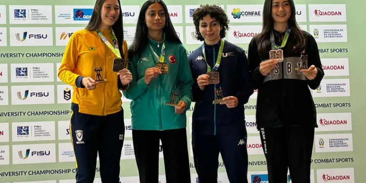 BUÜ’lü milli sporcudan uluslararası başarı