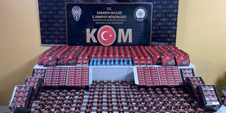 Sakarya’da kaçakçılık operasyonunda 3 gözaltı