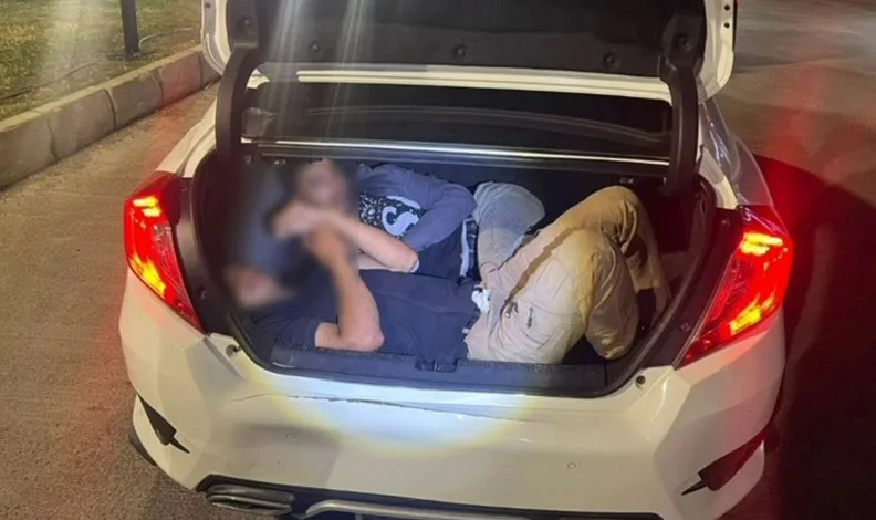 Hatay’da 15 kaçak göçmen yakalandı