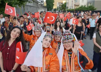 Bursa’nın 700 yıllık fetih ruhu Nilüfer’de yaşatıldı