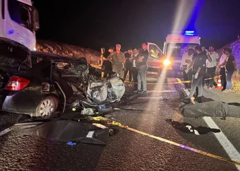 Şanlıurfa’da feci kaza: 2 ölü, 6 yaralı