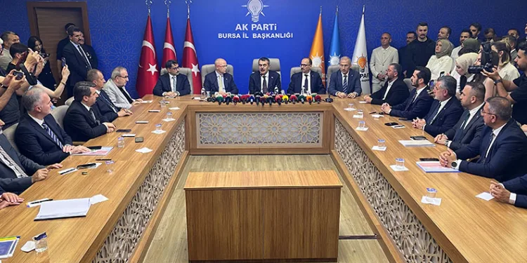 Bakan Tekin: “Bursa’da öğretmen ve derslik sayısı 2,5 kat arttı”