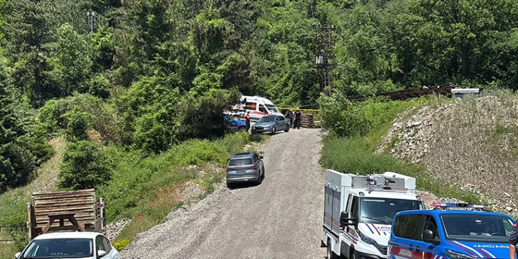 Bolu’da maden göçüğünde 12 saat geride kaldı