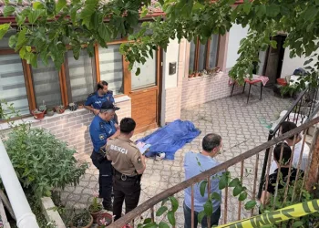 Karabük’te bir kişi bahçede ölü bulundu