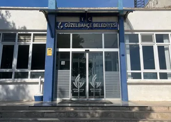 Seferihisar Eski Güzelbahçe Belediye Başkanı’nın eşi gözaltında