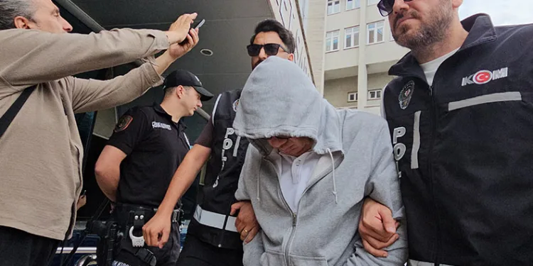 Yasa dışı kürtaj operasyonunda 11 şüpheli adliyede