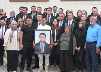 Kendisini icraya veren SGK avukatını öldüren sanığa ağırlaştırılmış müebbet