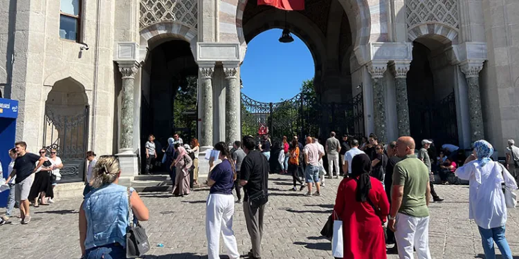 Üniversite sınavında ikinci gün heyecanı