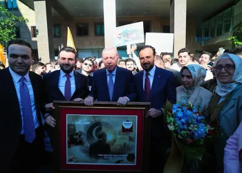 Gençlerden Cumhurbaşkanı Erdoğan’a Babalar Günü sürprizi