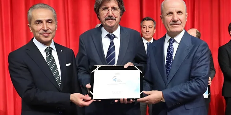 BUÜ, Türkiye’nin “spor dostu kampüs” unvanına sahip seçkin üniversiteleri arasına girdi