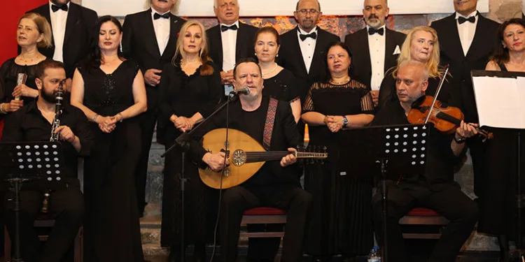 Osmangazi’de şarkılar babalar için seslendirildi
