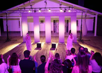 Nilüfer’de Kadın Oyunları Festivali “Şairler Mezarlığı” ile sona erdi