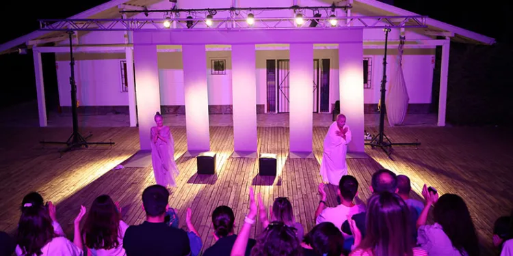 Nilüfer’de Kadın Oyunları Festivali “Şairler Mezarlığı” ile sona erdi