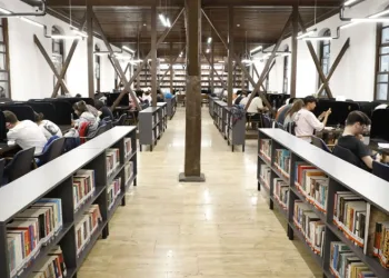 Nöbetçi Kitaphaneler İnegöl’de 7’den 77’ye Her Yaşa Hitap Ediyor