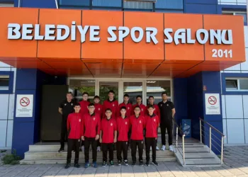 İnegöl Belediyespor Midi Erkekler Voleybol Takımı Türkiye Şampiyonasında