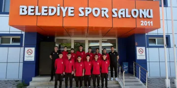 İnegöl Belediyespor Midi Erkekler Voleybol Takımı Türkiye Şampiyonasında