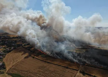Tekirdağ’daki yangının boyutu havadan görüntülendi