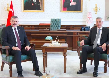 İçişleri Bakanı Çiftçi, Sağlık Bakanı Memişoğlu ile bir araya geldi