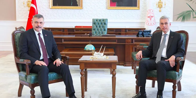 İçişleri Bakanı Çiftçi, Sağlık Bakanı Memişoğlu ile bir araya geldi