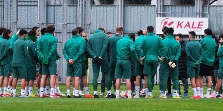 Bursaspor’da yeni sezon mesaisi Cumartesi günü başlıyor