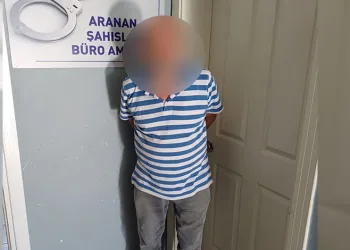 Bursa’da 13 yıldır aranan dolandırıcı yakalandı