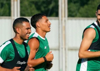 Bursaspor sezonun ilk antrenmanını yaptı