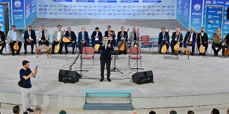 Yıldırım’dan Aşık Hüseyin Sümmanioğlu’na vefa