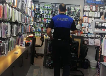 Orhangazi Belediyesi’nden Kaldırım İşgallerine Karşı Broşürlü Çalışma
