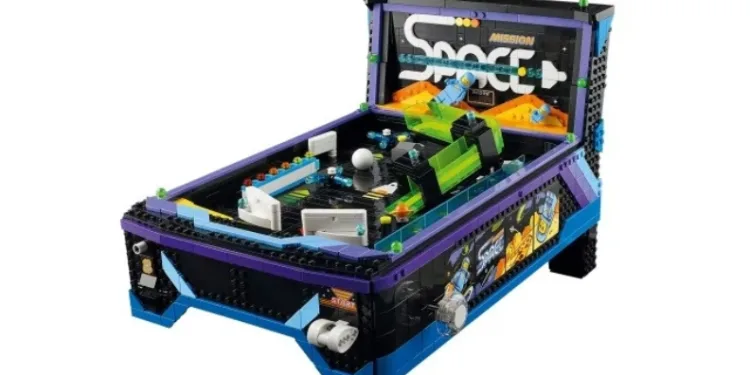 Lego çalışır bir pinball seti satışa sundu