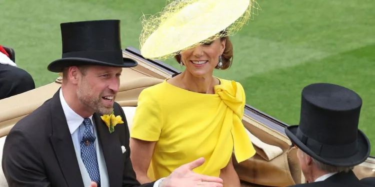 Kate Middleton’dan Royal Ascot’a dönüş! Aynı elbiseyle dikkat çekti