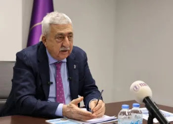 Palandöken: “Raf fiyatlarının nasıl oluştuğu dikkate alınmalı”