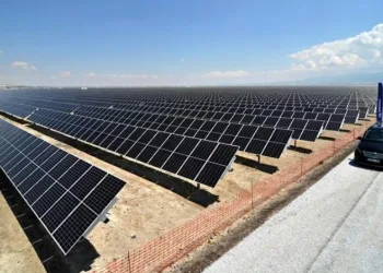 Türkiye, güneşten elektrik üretiminde yeni rekora imza attı