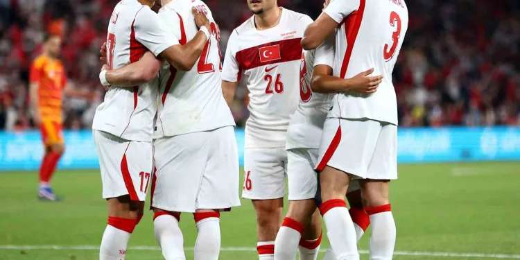 A Milli Futbol Takımı’ndan 4 gollü prova