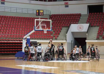 Beşiktaş Tekerlekli Sandalye Basketbol Takımı, Tekerlekli Sandalye Basketbol Süper Ligi’nde yarı finalde