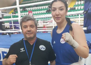 Elazığ Belediyespor boksörü Nildanur milli takım kampına davet edildi