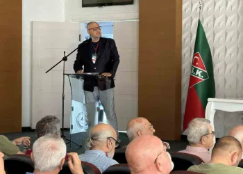 Karşıyaka’nın borcu faizlerle 1 milyar TL’yi geçti