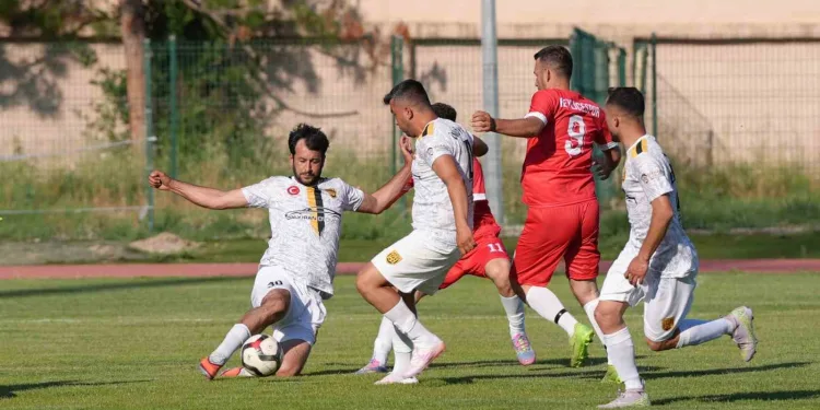 Tarsus’ta köyler arası futbol heyecanı başladı