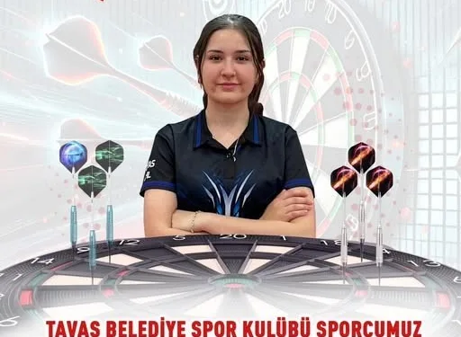 Tavaslı Elif Dilara Davulcu Avrupa dart şampiyon oldu