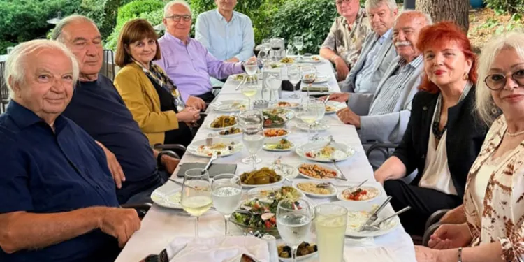 Bursa UNESCO Derneği Danışma Kurulu ilk toplantısını gerçekleştirdi