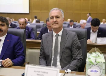 Bursalı dağcı, Cilo Dağı’nın zirvesinde kayboldu